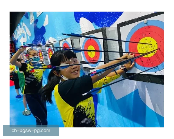 射箭联赛：弓手精准对决闪耀舞台